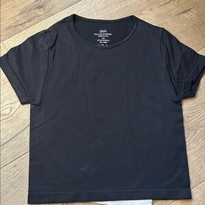 Zenana Outfitters Black Crewneck Short Sleeve Tee